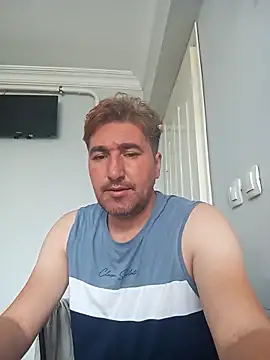 Snapshot of mert0359 chatting on 09-17-25, 09:44 mert0359 online show from 09-17-25, 09:44