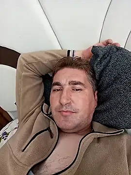 Snapshot of mert0359 chatting on 09-22-25, 11:01 mert0359 online show from 09-22-25, 11:01