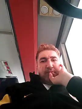 Snapshot of mert0359 chatting on 09-26-25, 01:26 mert0359 online show from 09-26-25, 01:26