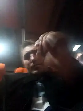 Snapshot of mert0359 chatting on 10-30-25, 09:26 mert0359 online show from 10-30-25, 09:26