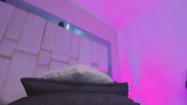 Samarafernandez online show from 09-11-25, 12:44