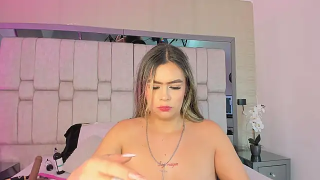 Samarafernandez online show from 11-02-25, 03:31