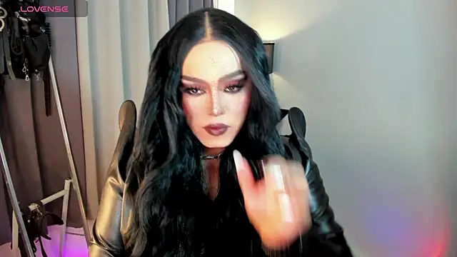 Snapshot of MagnaCumLoader17 chatting on 09-09-25, 10:20 MagnaCumLoader17 online show from 09-09-25, 10:20