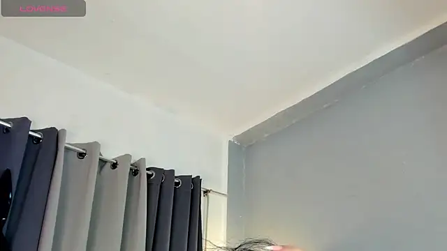 Snapshot of MagnaCumLoader17 chatting on 09-12-25, 08:31 MagnaCumLoader17 online show from 09-12-25, 08:31