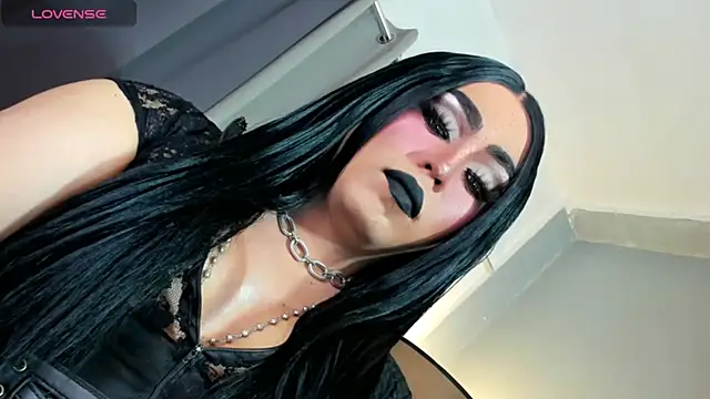 Snapshot of MagnaCumLoader17 chatting on 10-08-25, 08:39 MagnaCumLoader17 online show from 10-08-25, 08:39