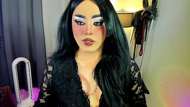 Snapshot of MagnaCumLoader17 chatting on 11-20-25, 03:07 MagnaCumLoader17 online show from 11-20-25, 03:07