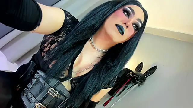 Snapshot of MagnaCumLoader17 chatting on 11-20-25, 10:31 MagnaCumLoader17 online show from 11-20-25, 10:31