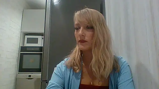 Snapshot of Vexxaa chatting on 10-02-25, 06:04 Vexxaa online show from 10-02-25, 06:04