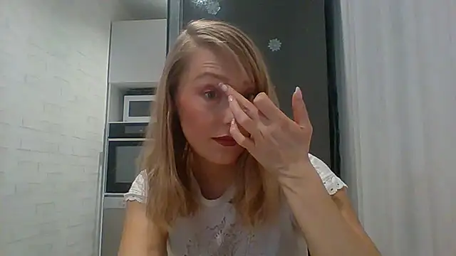 Snapshot of Vexxaa chatting on 01-11-26, 12:32 Vexxaa online show from 01-11-26, 12:32