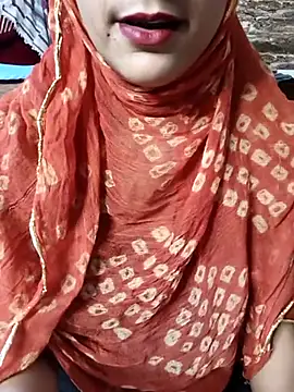 Snapshot of Indian-Aleena chatting on 04-24-26, 05:26 Indian-Aleena online show from 04-24-26, 05:26