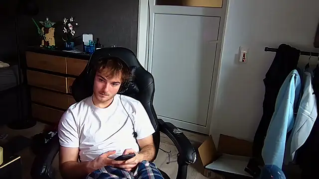 Rudi2007Eye online show from 02-12-26, 09:37