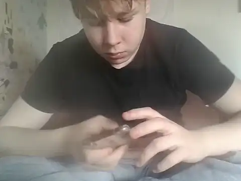 TomasCramp online show from 03-19-26, 03:27