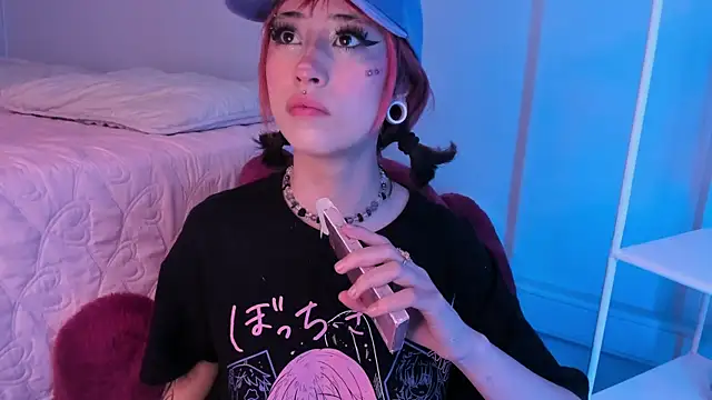 Hannahpage online show from 06-15-26, 12:51