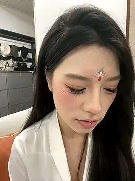 yuanyuanzi99 online show from 09-27-25, 05:29