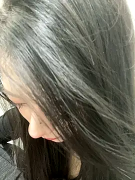 yuanyuanzi99 online show from 10-22-25, 10:26