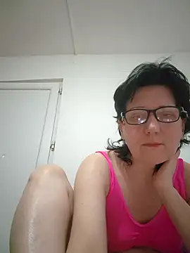 Vera Elle online show from 04-08-26, 05:57