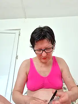 Vera Elle online show from 04-19-26, 06:13