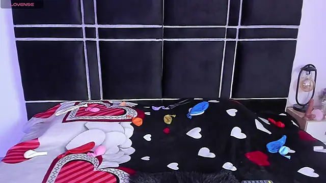 Zoe Vg online show from 10-04-25, 07:01