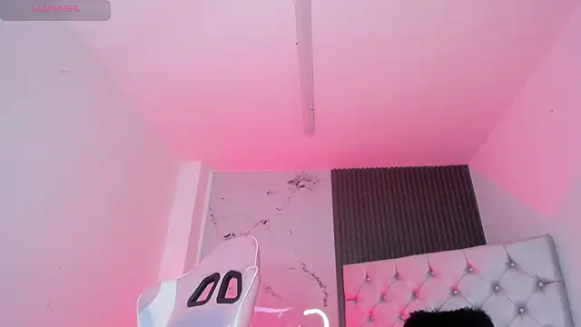 chloesagee online show from 01-06-26, 10:45