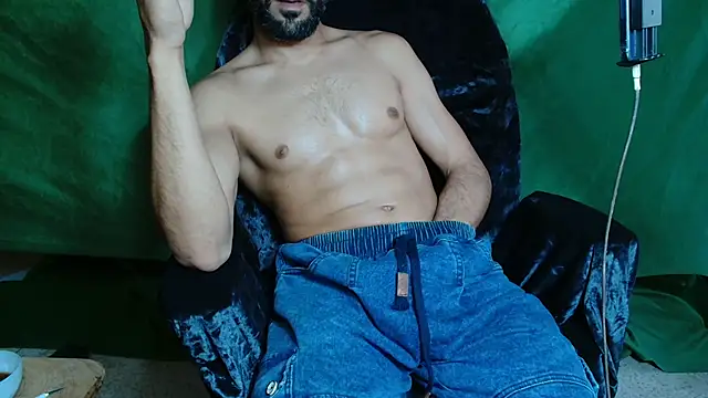 JUSTFORRICH online show from 03-08-26, 06:44