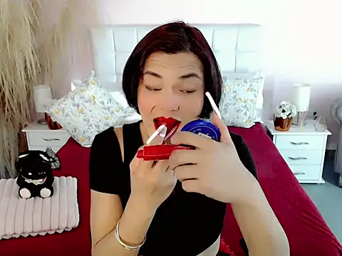 nathalialoes1 online show from 11-07-25, 07:25