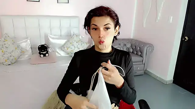 nathalialoes1 online show from 11-29-25, 06:55