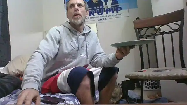 Snapshot of jarjar83 chatting on 12-04-25, 02:59 jarjar83 online show from 12-04-25, 02:59