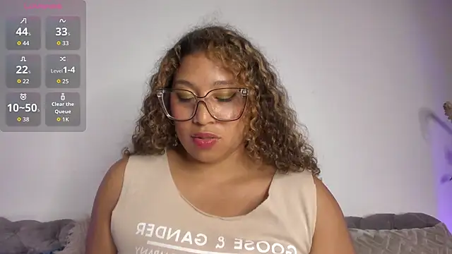 Snapshot of kiut_lili chatting on 09-19-25, 07:36 kiut lili online show from 09-19-25, 07:36