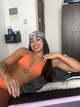 sweetbrunette22 online show from 07-28-26, 08:52