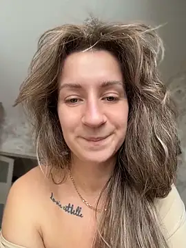 EvvaMur online show from 04-21-26, 02:51