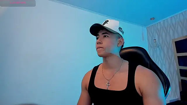 Snapshot of Draven_Marceaux chatting on 11-11-25, 11:21 Draven Marceaux online show from 11-11-25, 11:21