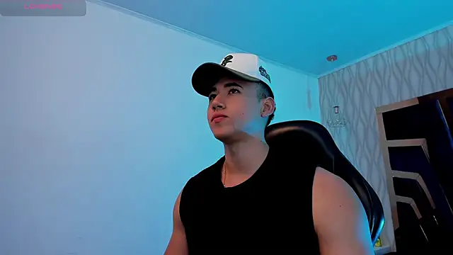 Snapshot of Draven_Marceaux chatting on 11-13-25, 11:20 Draven Marceaux online show from 11-13-25, 11:20