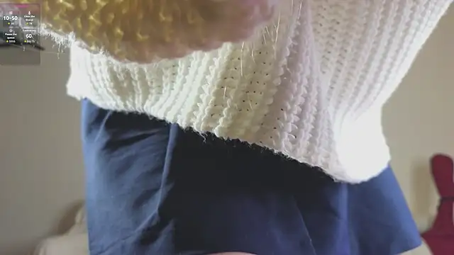 Snapshot of Pixxxis chatting on 09-23-25, 02:03 Pixxxis online show from 09-23-25, 02:03