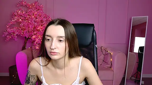 AliceLids online show from 09-23-25, 01:03