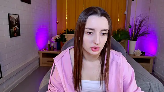 AliceLids online show from 12-15-25, 01:15