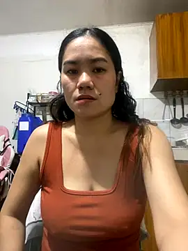 Snapshot of wildpussycat69 chatting on 10-19-25, 06:36 wildpussycat69 online show from 10-19-25, 06:36