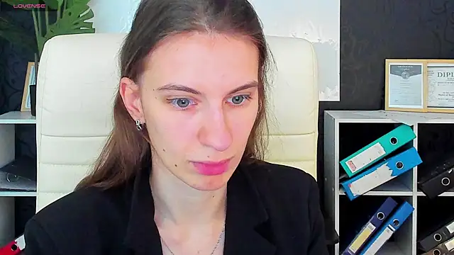 kaleriyaa  online show from 09-29-25, 01:33