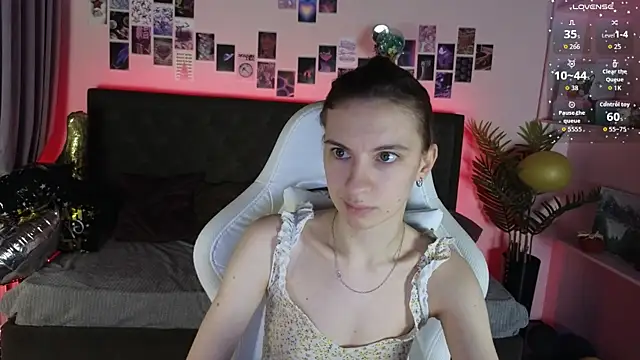 kaleriyaa  online show from 01-08-26, 01:30