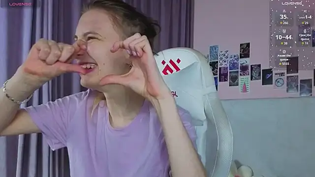 kaleriyaa  online show from 04-11-26, 07:45