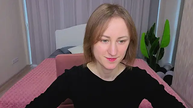 LuluChiiii online show from 11-30-25, 11:47