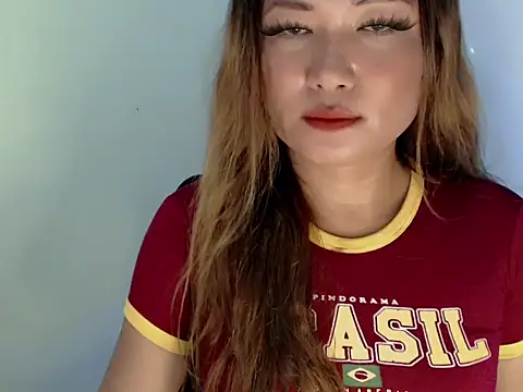 Snapshot of itsmecarla chatting on 09-20-25, 03:29 itsmecarla online show from 09-20-25, 03:29