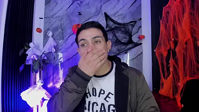 William Steel  online show from 10-23-25, 03:50