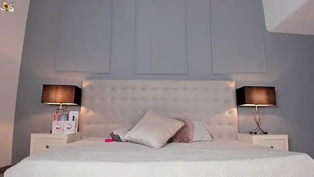 KellyRooss online show from 09-13-25, 11:54