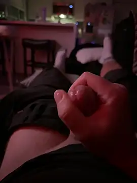 Snapshot of blazeyblake chatting on 11-10-25, 08:46 blazeyblake online show from 11-10-25, 08:46