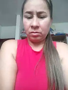 Snapshot of Nala1986 chatting on 09-18-25, 01:46 Nala1986 online show from 09-18-25, 01:46