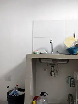 Snapshot of Nala1986 chatting on 09-22-25, 03:36 Nala1986 online show from 09-22-25, 03:36