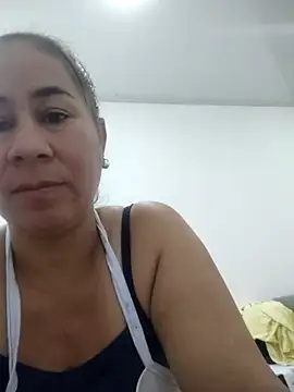 Snapshot of Nala1986 chatting on 09-24-25, 01:36 Nala1986 online show from 09-24-25, 01:36