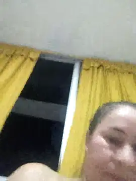 Snapshot of Nala1986 chatting on 10-08-25, 01:36 Nala1986 online show from 10-08-25, 01:36