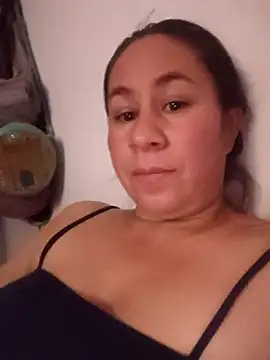 Nala1986 online show from 11-15-25, 05:16