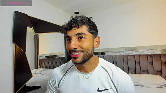 Snapshot of MARC_THOMPSON_ chatting on 11-27-25, 03:03 MARC THOMPSON online show from 11-27-25, 03:03